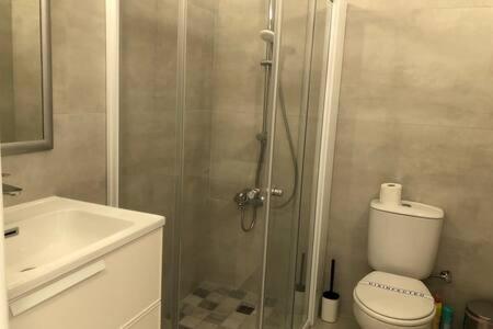 Kings Palace - Superb 2 Bed Ground Floor Apartment Paphos Eksteriør billede