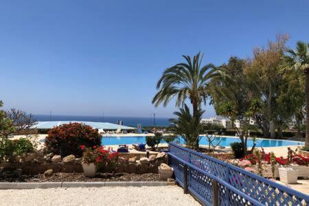 Kings Palace - Superb 2 Bed Ground Floor Apartment Paphos Eksteriør billede